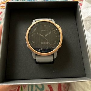 Garmin Fenix 6S Sapphire multi sport watch